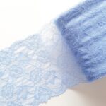 Pizzo elasticizzato blu per lingerie e reggiseni