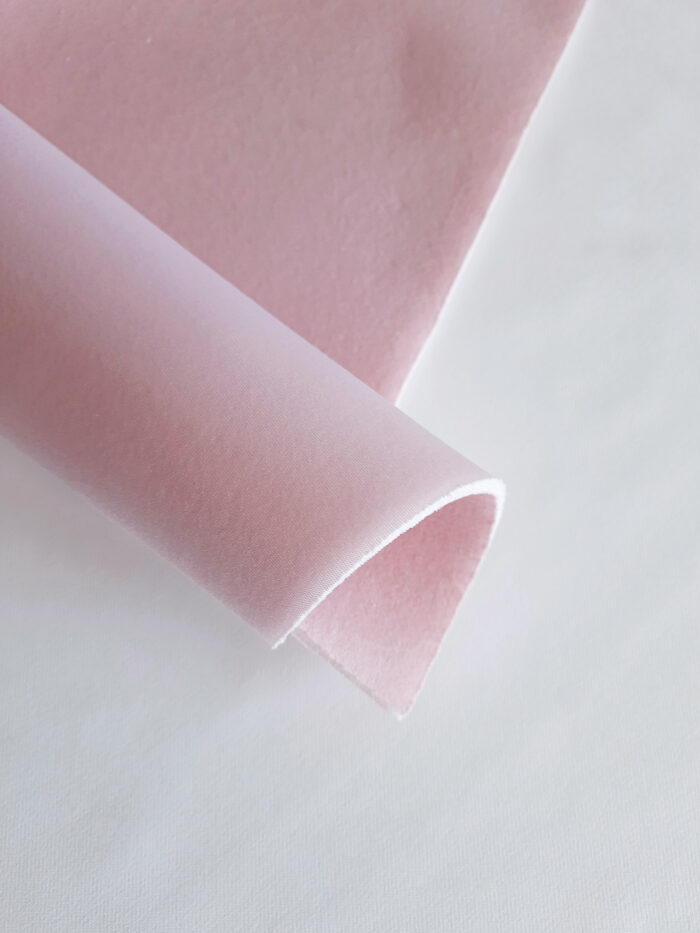 Mousse de soutien-gorge à coudre 1/8”/3 mm, mousse laminée rose poudré pour bonnet de soutien-gorge – Image 1