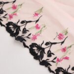 Pizzo tulle ricamato floreale
