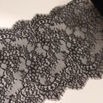 coupon di rifinitura in pizzo chantilly nero, pizzo per cucire abiti e corsetti