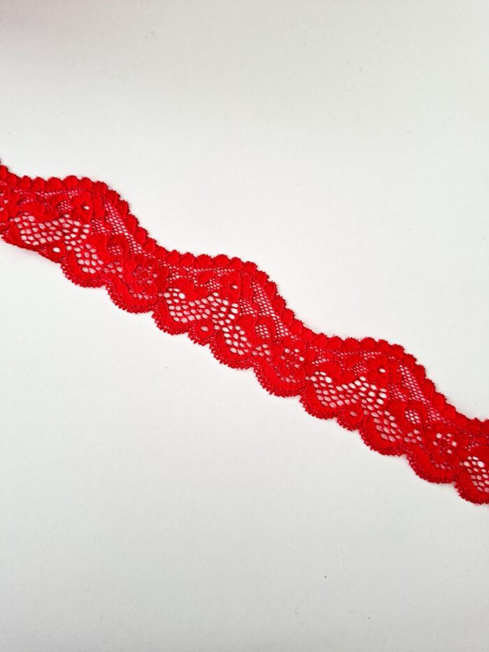 Passamaneria in pizzo elasticizzato rosso, larghezza 3,5 cm/1,37'' - immagine 2