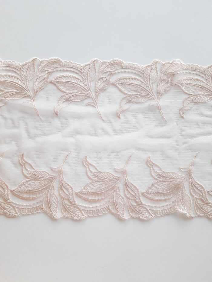 Beige embroidered lace - Image 2