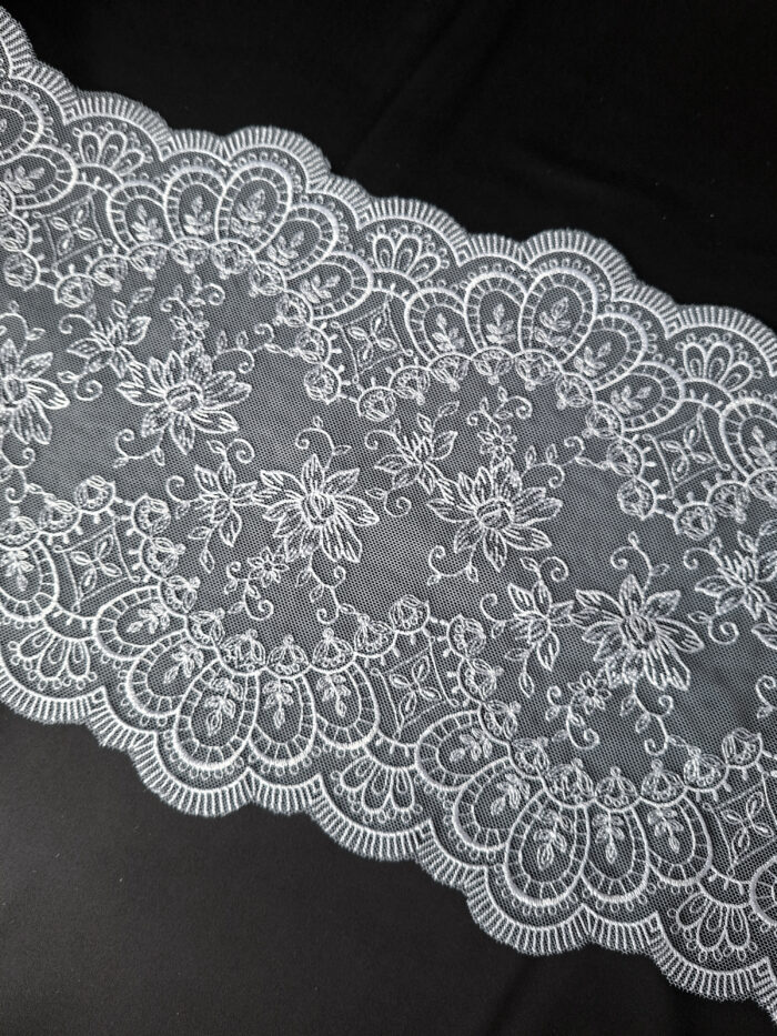 galon de dentelle en tulle brodé blanc pour la confection de soutiens-gorge, largeur 20,5 cm – Image 4