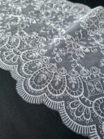 pizzo in tulle ricamato bianco per la creazione di reggiseni, larghezza 20,5 cm - immagine 5