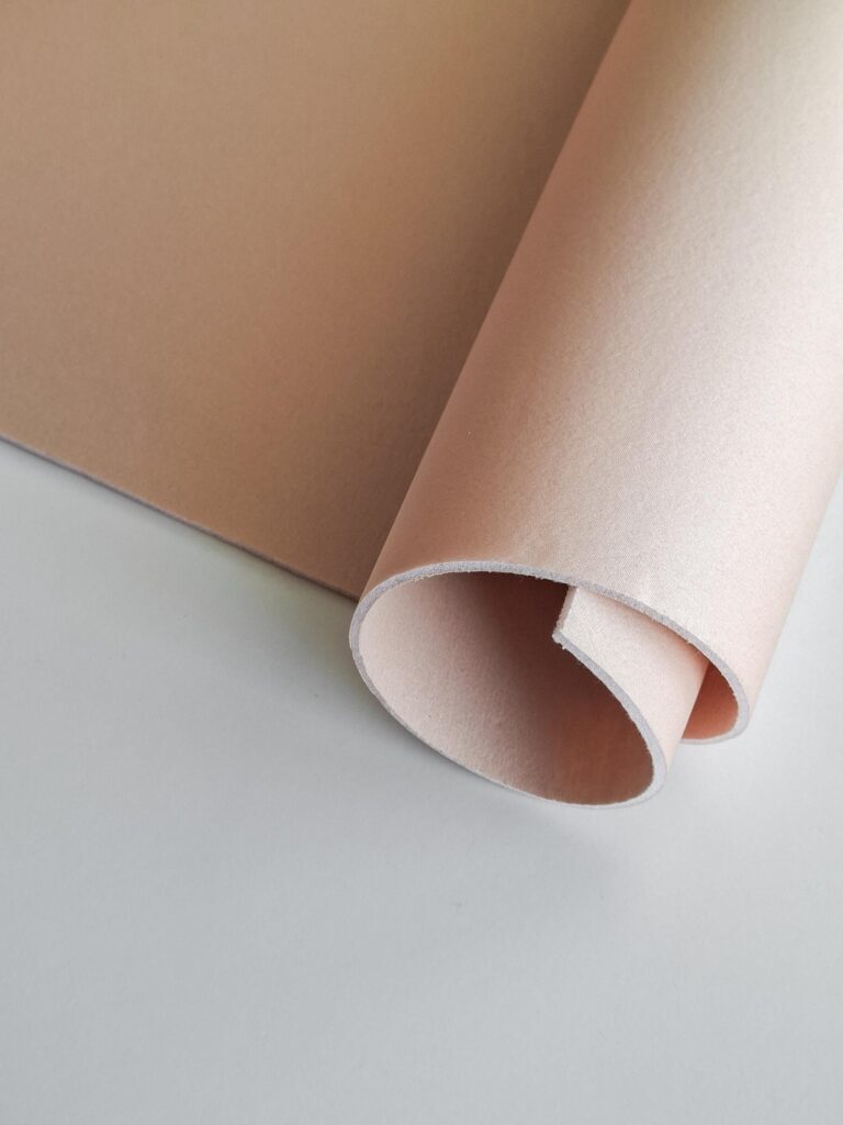 BH-Schaumstoff in Mandel, laminiert 3 mm, zum Füttern und Formen von BH-Schalen und Cups